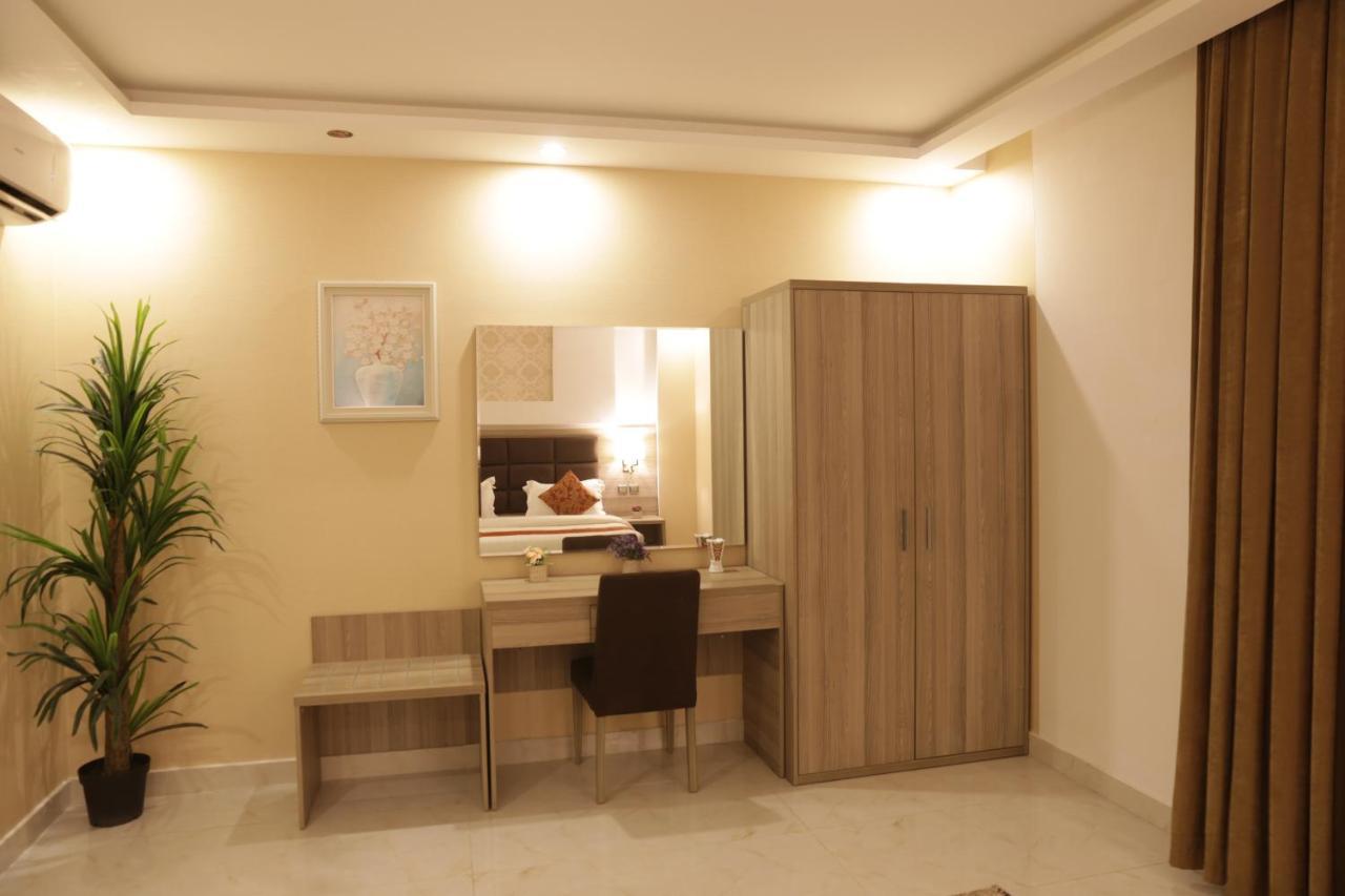 Hikayet Abeer Hotel Apartment Джидда Екстер'єр фото